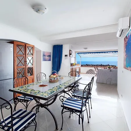 Casa Smeraldo-